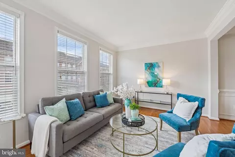 Living - 2625 Tarleton Corner Dr, Herndon, VA 20171 photo 1 of 3