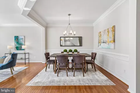 Dining - 2625 Tarleton Corner Dr, Herndon, VA 20171 photo 5 of 7