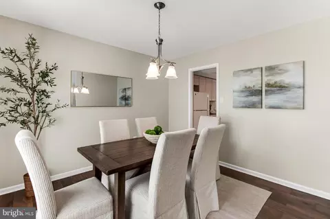 Dining - 1498 Roundleaf Ct, Reston, VA 20190 photo 1 of 6