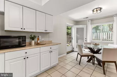 Other - 1498 Roundleaf Ct, Reston, VA 20190 photo 5 of 20