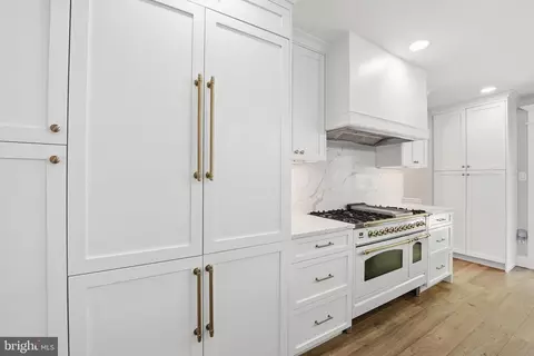 Other - 969 Spencer Rd, Mclean, VA 22102 photo 2 of 13