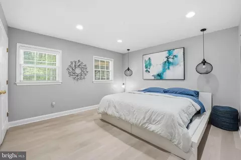 Bedroom - 969 Spencer Rd, Mclean, VA 22102 photo 7 of 7