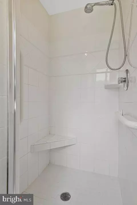 Bath - 11814 Blue Spruce Rd, Reston, VA 20191 photo 2 of 5
