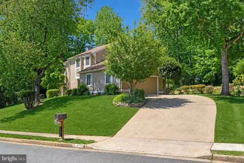 11814 Blue Spruce Rd, Reston, VA 20191
