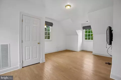 Other - 6809 Sorrel St, Mclean, VA 22101 photo 10 of 31