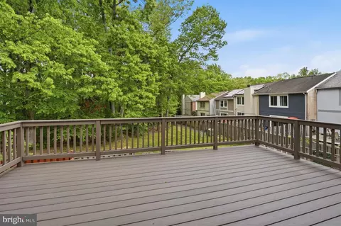Exterior - 6045 Hollow Knoll Ct, Springfield, VA 22152 photo 2 of 7