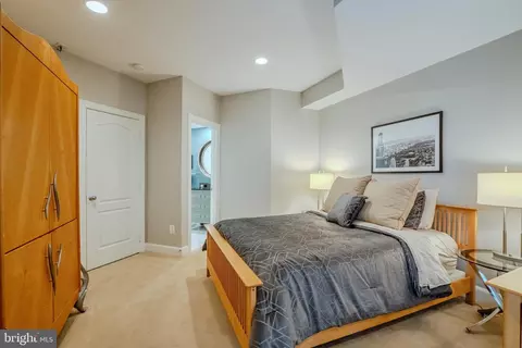 Bedroom - 11096 Whitstone Pl, Reston, VA 20194 photo 11 of 11