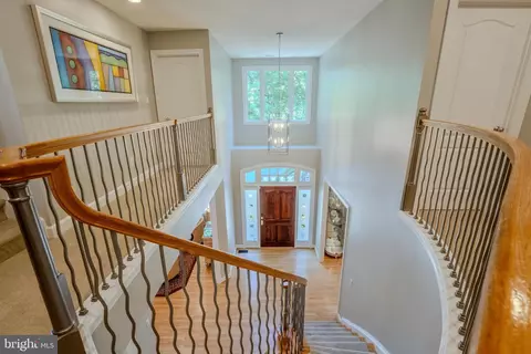 Entry Way - 11096 Whitstone Pl, Reston, VA 20194 photo 2 of 8