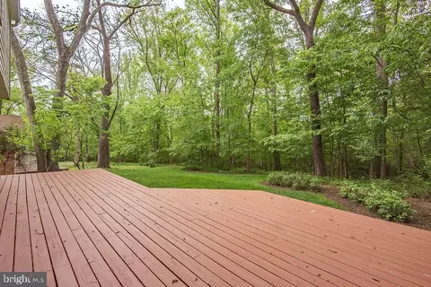 Exterior - 2302 Short Ridge Rd, Reston, VA 20191 photo 6 of 12