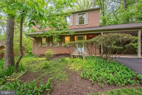 Exterior - 2302 Short Ridge Rd, Reston, VA 20191 photo 1 of 12