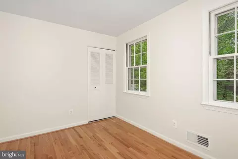 Bedroom - 2302 Short Ridge Rd, Reston, VA 20191 photo 5 of 9