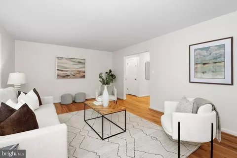 Living - 2302 Short Ridge Rd, Reston, VA 20191 photo 4 of 5