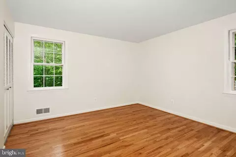 Bedroom - 2302 Short Ridge Rd, Reston, VA 20191 photo 6 of 9