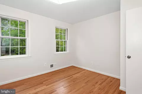 Bedroom - 2302 Short Ridge Rd, Reston, VA 20191 photo 8 of 9