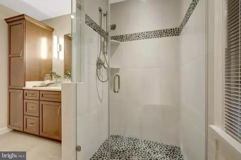 Bath - 12009 Canter Ln, Reston, VA 20191 photo 2 of 4