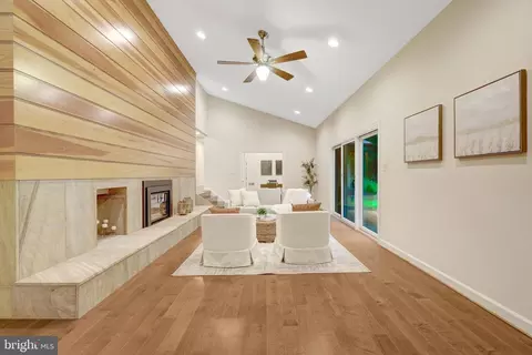 Living - 12009 Canter Ln, Reston, VA 20191 photo 2 of 3