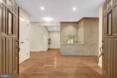 Entry Way - 12009 Canter Ln, Reston, VA 20191 photo 2 of 6