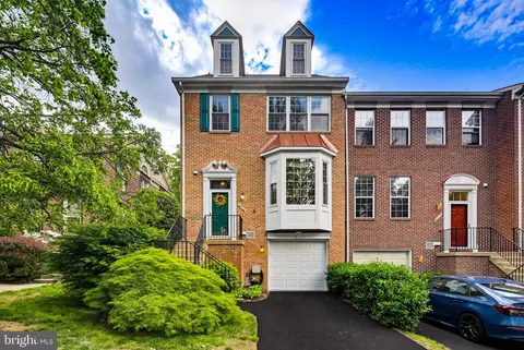 Exterior - 6516 Milva Ln, Springfield, VA 22150 photo 6 of 6