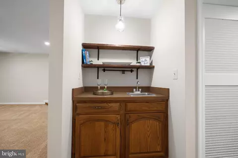 Entry Way - 8943 Park Forest Dr, Springfield, VA 22152 photo 9 of 9