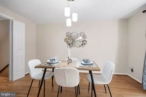 Dining - 8943 Park Forest Dr, Springfield, VA 22152 photo 10 of 11