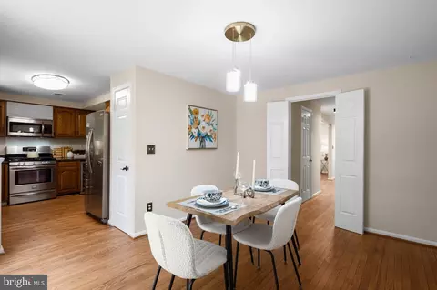 Dining - 8943 Park Forest Dr, Springfield, VA 22152 photo 8 of 11