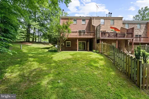 Exterior - 8943 Park Forest Dr, Springfield, VA 22152 photo 12 of 12