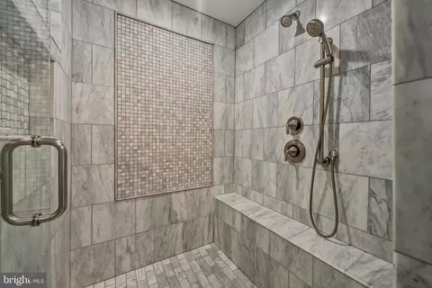 Other - 7018 Green Oak Dr, Mclean, VA 22101 photo 22 of 54
