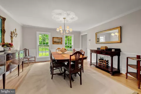 Other - 7018 Green Oak Dr, Mclean, VA 22101 photo 5 of 54