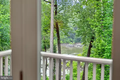 Other - 7018 Green Oak Dr, Mclean, VA 22101 photo 24 of 54