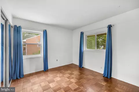 Bedroom - 5533 Belfast Pl, Springfield, VA 22151 photo 2 of 5