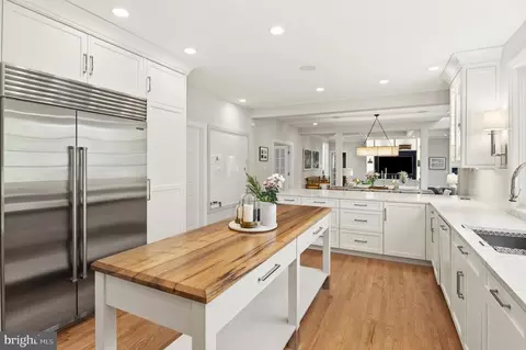 Kitchen - 7009 Symphony Ct, Mclean, VA 22101 photo 2 of 3