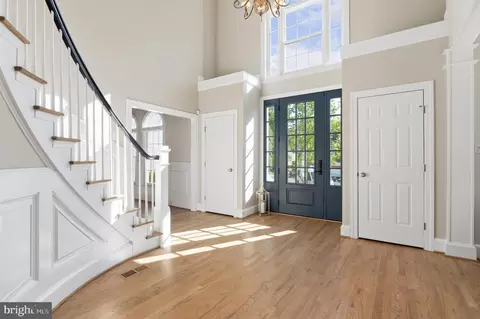 Entry Way - 7009 Symphony Ct, Mclean, VA 22101 photo 3 of 5
