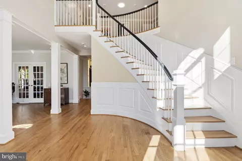 Entry Way - 7009 Symphony Ct, Mclean, VA 22101 photo 1 of 5