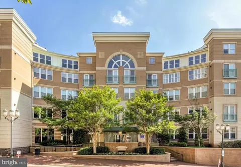 12001 Market St #T29, Reston, VA 20190