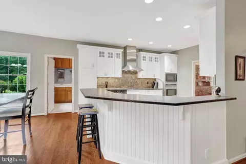 Kitchen - 9220 Davis Dr, Lorton, VA 22079 photo 1 of 5
