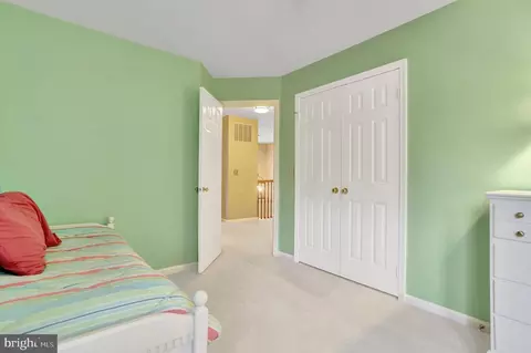 Bedroom - 9220 Davis Dr, Lorton, VA 22079 photo 3 of 3