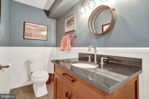Bath - 9220 Davis Dr, Lorton, VA 22079 photo 6 of 6