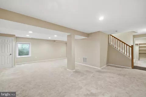 Other - 2706 Hatmark St, Vienna, VA 22181 photo 11 of 13