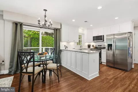 Kitchen - 2706 Hatmark St, Vienna, VA 22181 photo 1 of 5