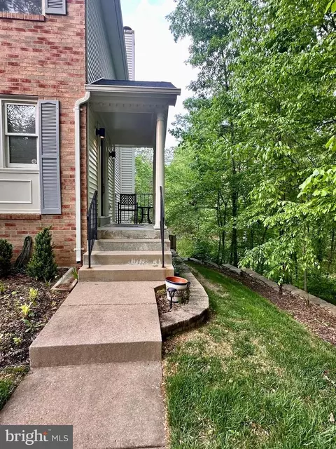 Exterior - 7929 Valleyfield Dr, Springfield, VA 22153 photo 3 of 14