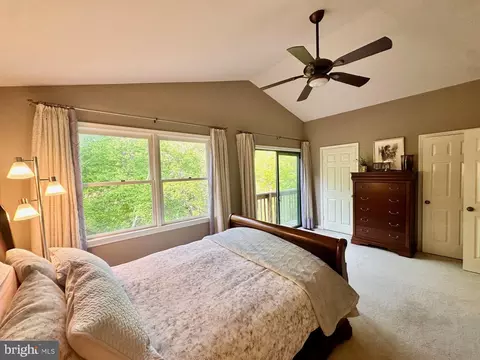 Bedroom - 7929 Valleyfield Dr, Springfield, VA 22153 photo 4 of 4