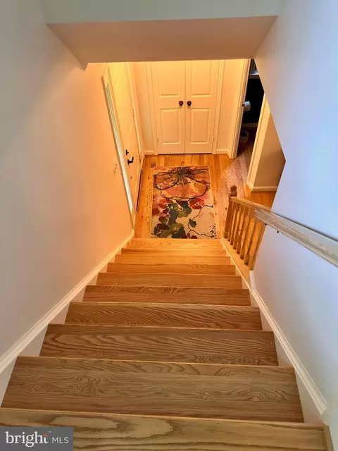 Entry Way - 7929 Valleyfield Dr, Springfield, VA 22153 photo 3 of 3