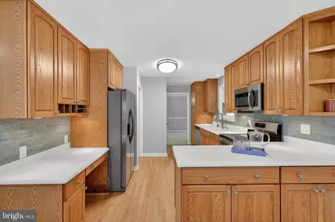 Kitchen - 6710 Sydenstricker Rd, Springfield, VA 22152 photo 2 of 2