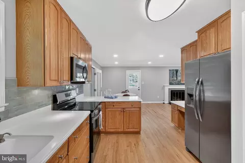 Kitchen - 6710 Sydenstricker Rd, Springfield, VA 22152 photo 1 of 2