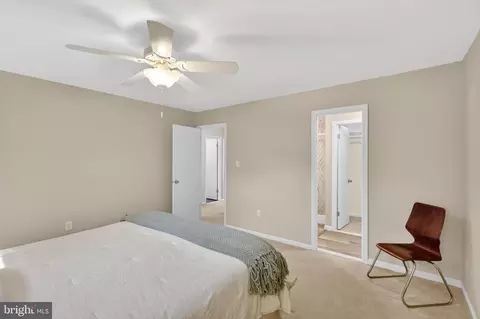 Bedroom - 6710 Sydenstricker Rd, Springfield, VA 22152 photo 5 of 7