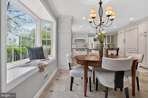 Dining - 6354 Chowning Pl, Mclean, VA 22101 photo 2 of 8