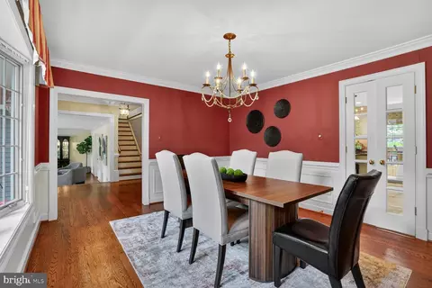 Dining - 6354 Chowning Pl, Mclean, VA 22101 photo 4 of 8