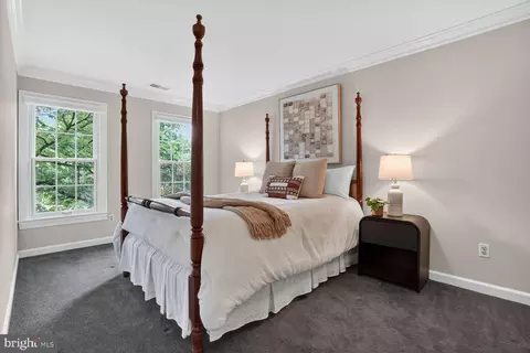 Bedroom - 6354 Chowning Pl, Mclean, VA 22101 photo 10 of 10