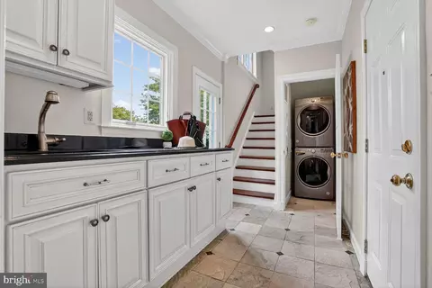 Other - 6354 Chowning Pl, Mclean, VA 22101 photo 11 of 27