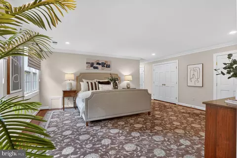 Bedroom - 6354 Chowning Pl, Mclean, VA 22101 photo 2 of 10